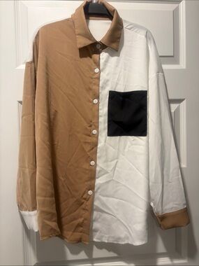 Women’s Two-Tone Button-Up Shirt in Camel and White with Black Pocket
